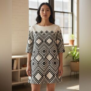 Taylor Dress Ivory & Grey Geometric Print Dress – Size 4